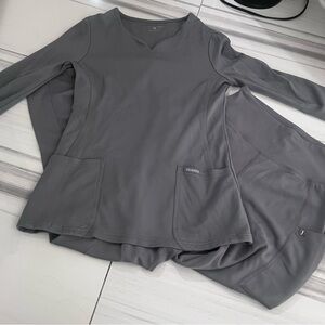 Jaanuu Charcoal Long Sleeve Scrubs Set XS